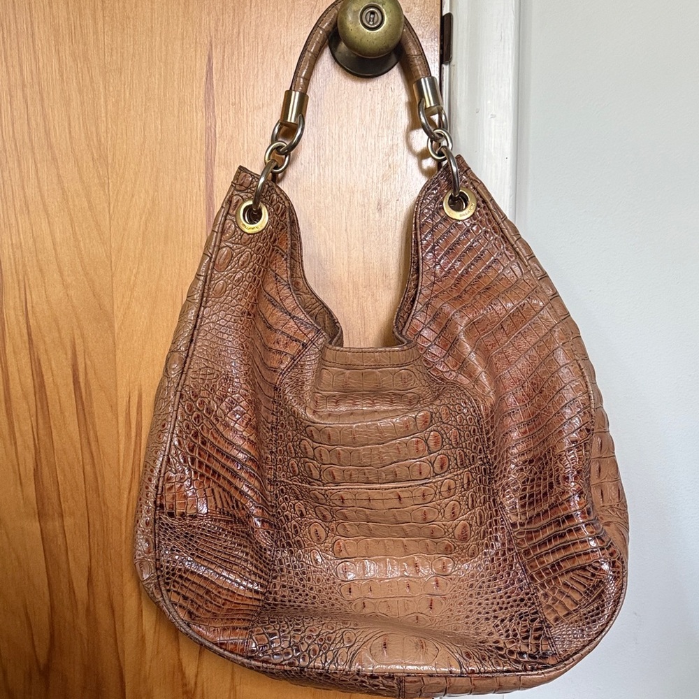 Brahmin Brown Crocodile like Embossed leather Bag - Picture 8 of 14